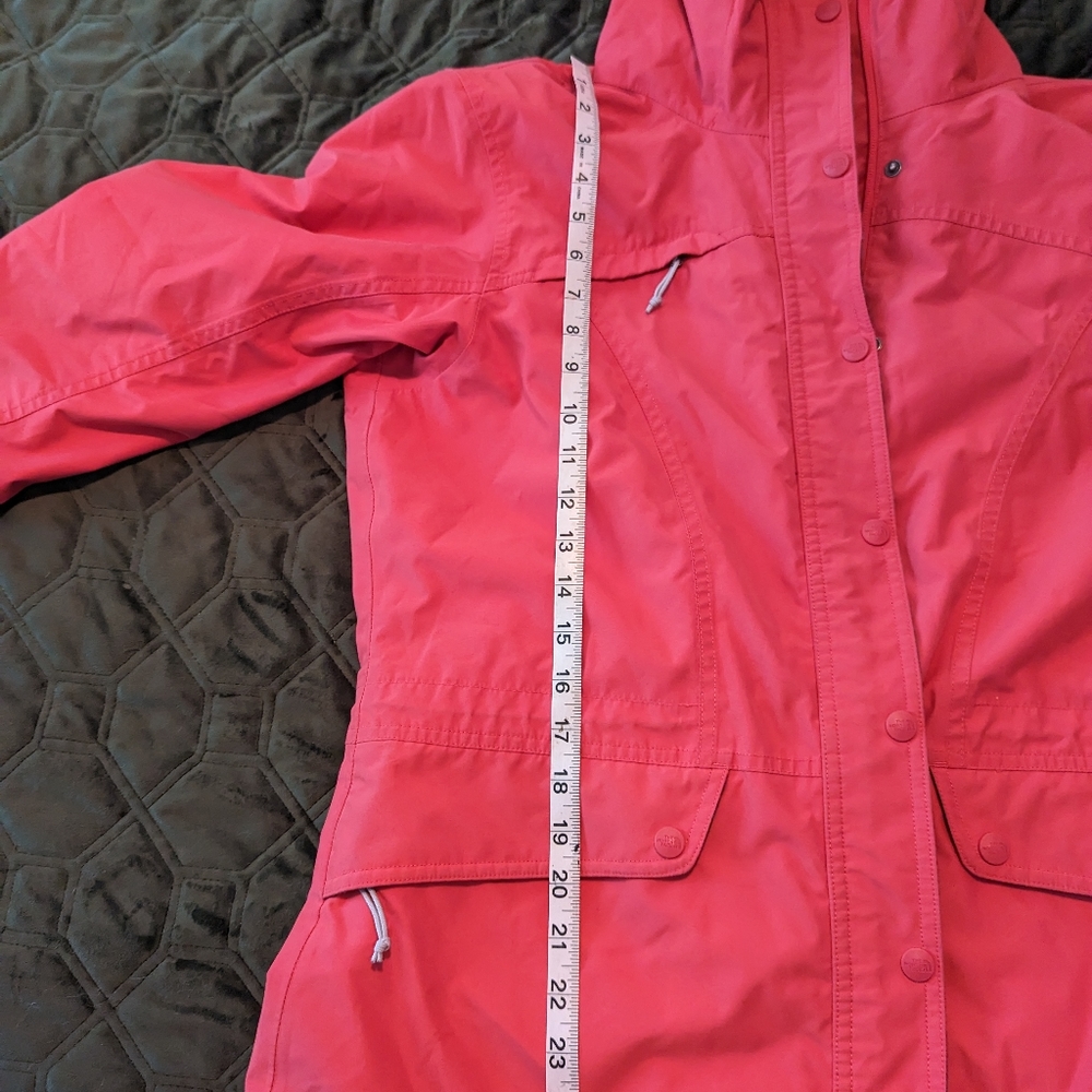 The North Face HyVent Women's Jacket - Picture 11 of 13